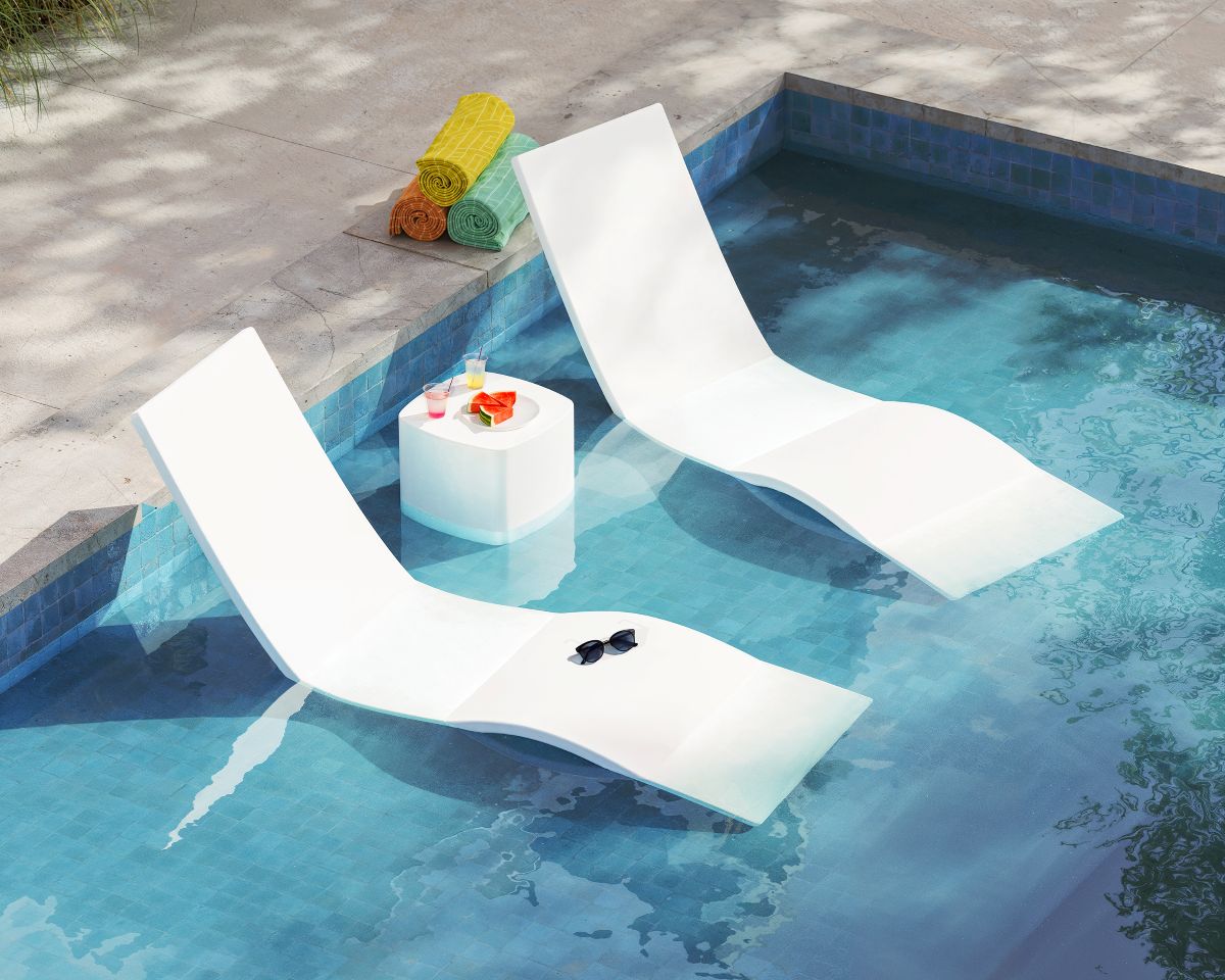 polywood-laguna-3-piece-in-pool-chaise-lounge-set-PWS2939-1.jpg